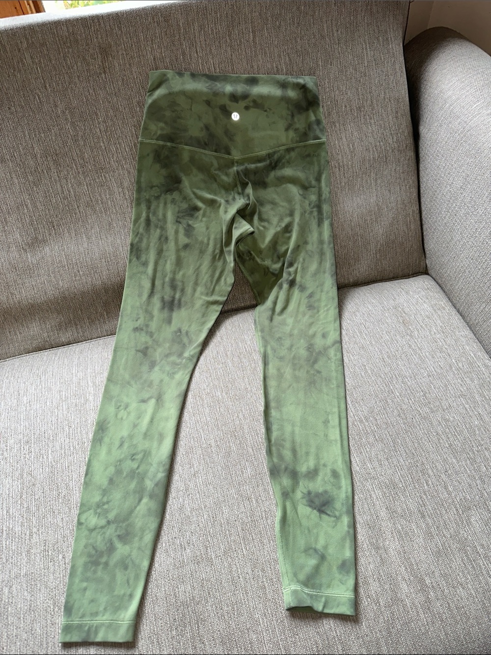 Lululemon Align Pant 28" 
Diamond Dye Vista Green Medium Olive